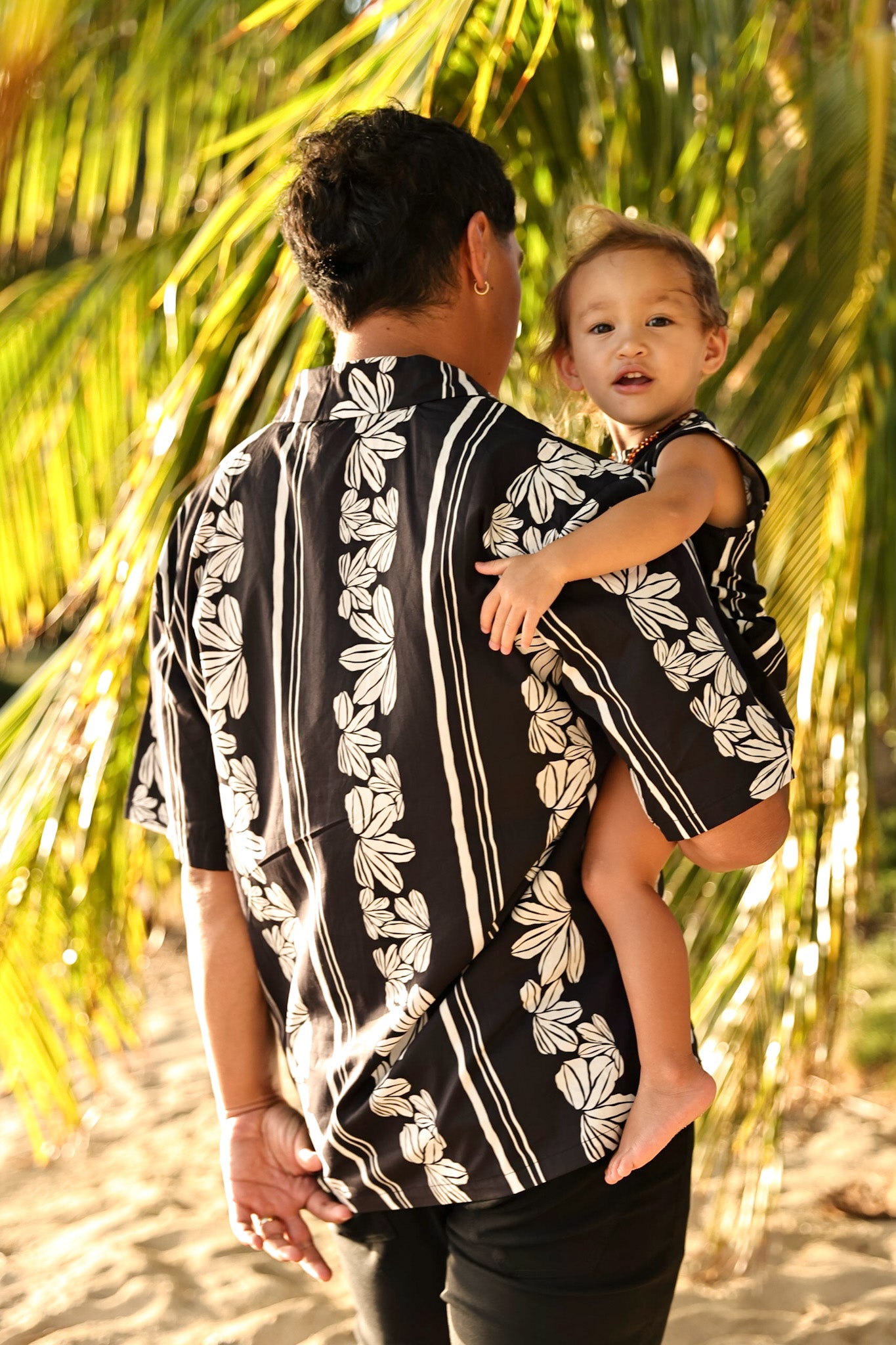 Men's Aloha Shirt | Naupaka Black/White