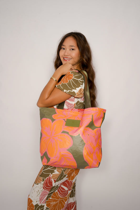 Reversible Tyvek Tote Bag | Pua Melia