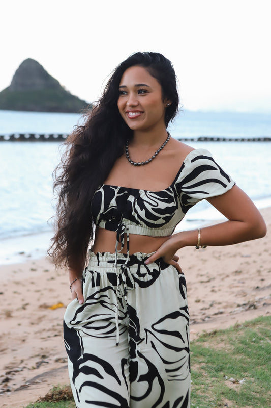 Lola Two Piece Set | Anthurium Black/White (KALA MAI)