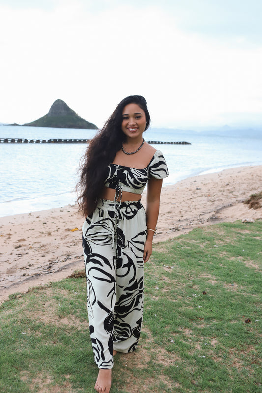 Lola Two Piece Set | Anthurium Black/White (KALA MAI)