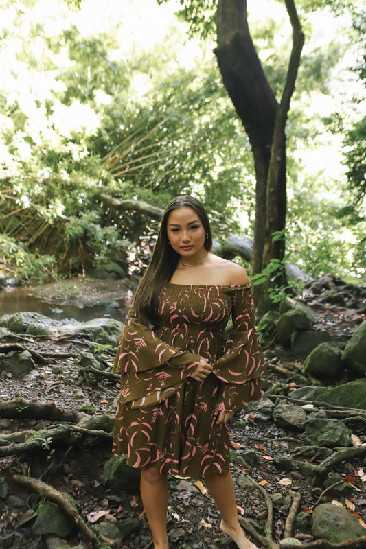 Keani Off-Shoulder Dress | Koa Brown/Pink (KALA MAI)